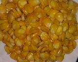 A picture of step 1 of Yummy sweet corn chat.