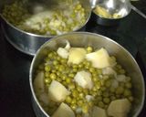 पार्टी सपशेल पावभाजी (Pav Bhaji Recipe In Marathi) रेसिपी स्टेप 2 फोटो