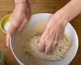 Foto del passaggio 1 della ricetta Panzerotti baresi (fritti e al forno)