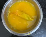 A picture of step 3 of Aamras Poori.