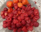 Foto del paso 1 de la receta: Tarta de frambuesas, fresas y manzana estilo americano