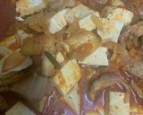รูปขั้นตอนการทำที่ 7 ของ ซุปเต้าหู้กิมจิ 김치순두부찌개