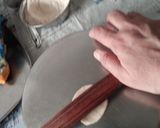 A picture of step 4 of Pani Puri.