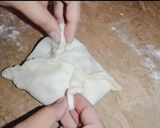 A picture of step 12 of Khasta Chicken Kachori.