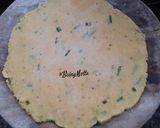 A picture of step 3 of Makki ki Roti.