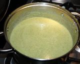 A picture of step 5 of Cream of broccoli soup.