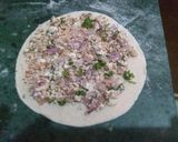 A picture of step 3 of Paneer Paratha.