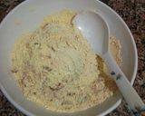 A picture of step 2 of Besan chila.
