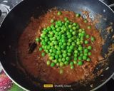 A picture of step 6 of Aloo Gobhi Matar Curry.