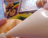 Foto langkah ke 4 dari resep Korean Garlic Cheese Bread.