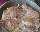 Foto del paso 2 de la receta: Pollo a la mostaza con papas en sartén