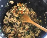 A picture of step 2 of Mushroom and Kale pasta.