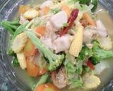 Foto langkah ke 4 dari resep Capcay Seafood.