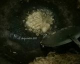 Foto langkah ke 4 dari resep Kentang Mustofa Bumbu Putih awet kriuks.
