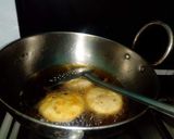 A picture of step 16 of Sattu ki kachori.