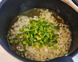 Foto del paso 2 de la receta: Guiso de patatas con chipirones