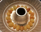 Foto del paso 8 de la receta: Flan instantáneo, de vainilla, turrón de cacahuetes y uvas