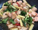 Foto langkah ke 4 dari resep Tahu Udang Tauco.