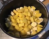 Une image de l'étape 4 de Écrasée de panais et pommes de terre au persil et cardamome.