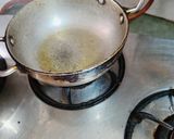 A picture of step 1 of Bread Upma with beetroot & sesame seeds.
