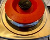 A picture of step 3 of Orecchiette (Strascinate) from Bari with Fresh Tomato Sauce and Ricotta Salata.