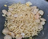 Foto langkah ke 4 dari resep Mie Goreng Praktis.
