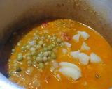 A picture of step 3 of Green Peas and Potato Kurma.
