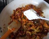 Foto del paso 5 de la receta Nidos de Tagliatelle con verduras jamón y nata