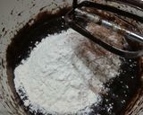 Foto langkah ke 3 dari resep Brownies keju lumer.