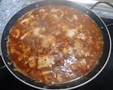 Foto del paso 5 de la receta: Fideuá de sepia y gambones (con salmorreta)