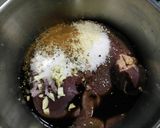 A picture of step 2 of Dry Braised Pork Liver Đà Nẵng Style.