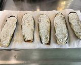 Une image de l'étape 9 de Millefeuilles d’aubergines grillées au labneh, épices et persil.