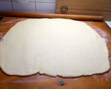 Sajtos - tejfölös álom puha pogácsa recept fázis 5 fotója