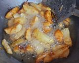 हनी चिल्ली पोटैटो (Honey chilli potato recipe in hindi) रेसिपी चरण 3 फोटो