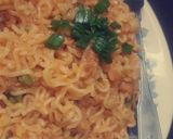 A picture of step 3 of Chicken and veg noodles.