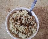 صورة لخطوة 3 من وصفة نودلز او اندومي اربع نكهات 🍜
