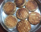 A picture of step 6 of Banana Pancakes.
