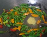 Foto langkah ke 6 dari resep Tumis Kembang Kol Buncis.