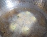 A picture of step 2 of Potato Balls.