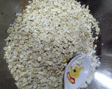 Foto del paso 2 de la receta: Galletas de pera, avena y chocolate sin huevo