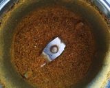 A picture of step 1 of Aachari Bhindi.