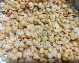 A picture of step 1 of Tuvar or Tur Dal with Beans.