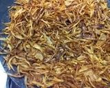A picture of step 4 of Bhagari Piyaz(fried onion).