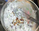 A picture of step 3 of Grapes Yogurt.