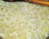 Bajor gombafőzelék recept fázis 2 fotója