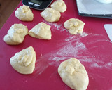 Foto del paso 3 de la receta: Roscón de Reyes relleno de trufa y crema de naranja