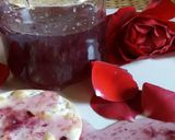 Foto del paso 4 de la receta: Mermelada de rosas rojas
