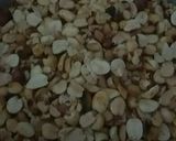 A picture of step 1 of Groundnut chikki.