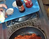 A picture of step 2 of Red & Hot sauce pasta.
