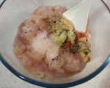 Illatos-omlós húskorong recept fázis 3 fotója